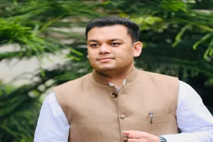 मंत्री संदीप सिंह ने अखिलेश पर बोला तीखा हमला, कहा- सपा राज में शिक्षा व्यवस्था थी तुष्टिकरण का शिकार 