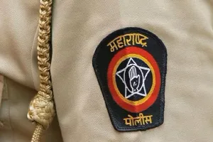 महाराष्ट्र: कैदियों की सुरक्षा ड्यूटी के दौरान लापरवाही बरतने पर ठाणे के नौ पुलिसकर्मी निलंबित, जानें पूरा मामला