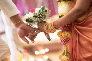 मेरी बेटी का निधन हो गया... बेटी ने घर से भाग कर प्रेमी संग की लव मैरिज, तो परिजनों ने तय कर दी श्राद्ध की तारीख