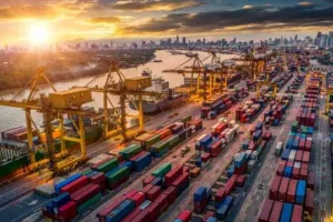 मानसून सत्र: विपक्ष की नारेबाजी के बीच भारतीय पत्तन विधेयक लोकसभा से पास 