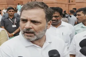 LIVE: संविधान को नष्ट करने की कोशिश कर रही है भाजपा और RSS... ‘वोटर अधिकार यात्रा’ से पहले राहुल गांधी ने EC पर फिर साधा निशाना 