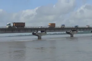 बाराबंकी: चेतावनी बिंदु के करीब पहुंची सरयू नदी, तराई क्षेत्र में फैली दहशत