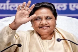 मायावती ने बसपा में किया बड़ा फेरबदल, आकाश आनंद को सौंपी यह बड़ी जिम्मेदारी