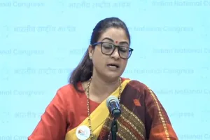 अलका लांबा ने पीएम मोदी पर साधा निशाना, कहा- भाजपा दुष्कर्मियों को संरक्षण देना बंद करे