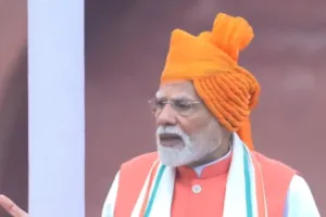 Independence Day 2025: लाल किले से पीएम मोदी का पाकिस्तान को कड़ा संदेश, दुश्मनों को मिलेगा करारा जवाब