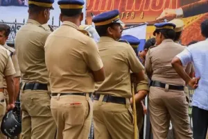 गलत जानकारी देने वाले चालक और मालिक पर दर्ज होगी FIR, प्रोजेक्ट सेफ राइड सत्यापन का काम शुरू, दस्तावेजों की होगी गहन जांच