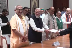 Vice President Election 2025: सीपी राधाकृष्णन ने दाखिल किया नामांकन, पीएम मोदी समेत NDA के बड़े नेता रहे मौजूद