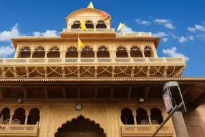 SC का बांके बिहारी कॉरिडोर को लेकर बड़ा फैसला, पूर्व न्यायाधीश होंगे समिति अध्यक्ष