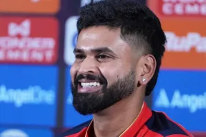 ASIA CUP 2025: श्रेयस अय्यर को टीम में नहीं चुने जाने पर भड़के पूर्व कोच, चयनकर्ताओं पर उठाए सवाल