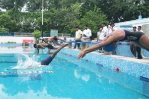 तैराकी, डाइविंग एवं वॉटरपोलो में माध्यमिक के छात्रों ने दिखाया दम, अलग-अलग आयु वर्ग के बालक बालिकाओं की प्रतियोगिता शुरू