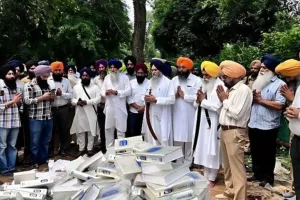 Patiala News: पंजाबी विश्वविद्यालयन के महान कोष विवाद में वीसी और रजिस्ट्रार समेत 4 पर केस दर्ज, दो अधिकारी निलंबित 
