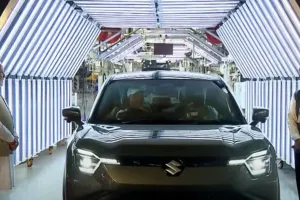 दुनिया में चलेगी मेड इन इंडिया लिखी EV : PM मोदी ने ने दिखाई हरी झंडी, गुजरात से जापान सहित 100 देशों को निर्यात