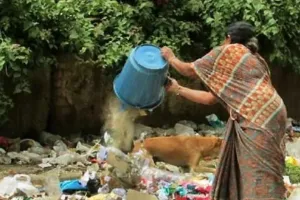 खुले में कूड़ा फेंकने पर 31 दिन में किए 550 चालान, 57 किग्रा प्रतिबंधित प्लास्टिक जब्त कर वसूला 