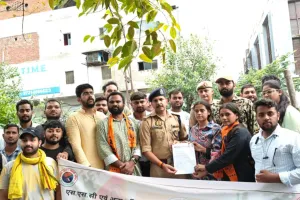 SSC के दोषियों के सजा नहीं मिली तो देशभर में होगा आंदोलन, अखिल भारतीय विद्यार्थी परिषद ने मुख्यमंत्री को संबोधित ज्ञापन सौंपा