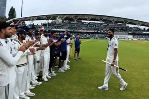 Mohammed Siraj: ओवल टेस्ट का हीरो लौटा मुंबई, एयरपोर्ट पर हुआ शानदार स्वागत, सेल्फी- ऑटोग्राफ की लगी होड़  