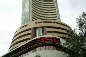 भारी बिकवाली के बीच शेयर लाल निशान पर बंद, अमेरिकी टेरिफ के चलते बाजार में निवेश धारणा कमजोर