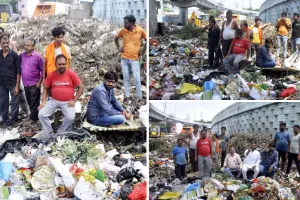 मड़ियांव में नगर निगम के खिलाफ अनोखा प्रदर्शन,  लापरवाही के चलते कूड़े के ढ़ेर में चारपाई पर बैठ लगाए नारे 