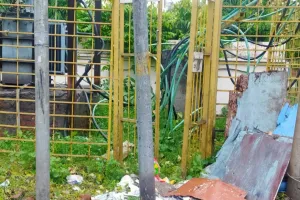 मंत्री की फटकार के बाद भी बारिश में खुले पड़े हैं ट्रांसफार्मर,  संबंधित अधिकारियों को दिए गए सतर्कता बरतने के निर्देश