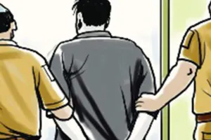 धर्मांतरण का दबाव बनाने वाला आरोपी गिरफ्तार, छात्रा के विरोध करने पर बेल्टों से पीटा, गला घोंटकर हत्या की थी कोशिश