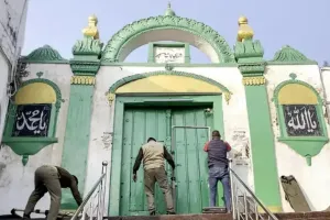 संभल शाही जामा मस्जिद प्रबंध समिति अध्यक्ष के खिलाफ मामला दर्ज, रिहाई के जश्न में निकाल रहे थे जुलूस 