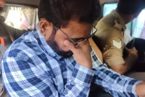 लखीमपुर खीरी : एंटी करप्शन के जाल में फंसे पीसीएफ के दो बाबू, 90 हजार रुपये घूस लेते गिरफ्तार