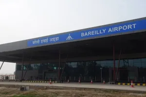 Bareilly : एयरपोर्ट विस्तारीकरण...जमीन की अंतिम बाधा भी होगी दूर, इन सुविधाओं से हवाई अड्डा होगा लैस