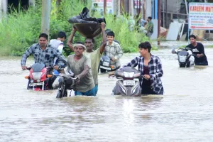 मुरादाबाद: रामगंगा खतरे के निशान के पार, 75 गांवों में पहुंचा बाढ़ का पानी
