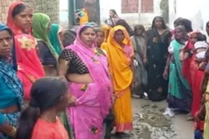 Rampur : महिला को सांप ने डसा...झाड़ फूंक के चक्कर में चली गई जान