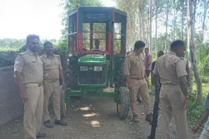 लखीमपुर खीरी :  सिंगहा कलां गांव के पास पहुंचा तेंदुआ, बछड़ा और कुत्ते को बनाया निवाला
