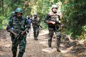 Chhattisgarh News: दुर्गम इलाके में फिर एक नया कैंप, नक्सल विरोधी अभियान को मिलेगी नई धार 