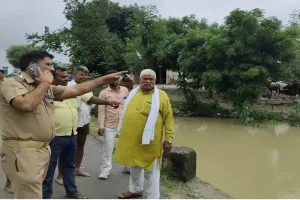 बरसाती नाले में नहाना पड़ा भारी : दो चचेरे भाई उतरे पानी में, एक की डूबकर मौत