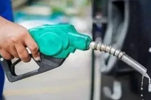 Bareilly : नो हेलमेट-नो फ्यूल...हादसों में कमी लाने को सख्ती से चलेगा अभियान 