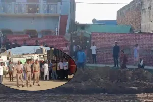 Moradabad : मूंढापांडे में रास्ते का रोड़ा हटाने पर हंगामा, पंचायत सदस्य और प्रधान आमने-सामने