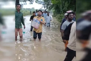 मुरादाबाद: बाढ़ का पानी आने से एक दर्जन से ज्यादा गांवों का टूटा सम्पर्क