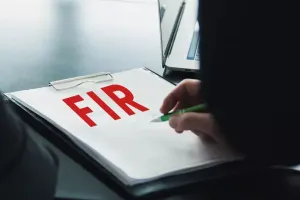 Rampur : फर्जी प्रमाणपत्र से नौकरी के मामले में शिक्षिका समेत 4 पर FIR