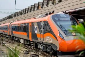 Bareilly: इज्जतनगर से चंडीगढ़ तक वंदे भारत एक्सप्रेस भरेगी रफ्तार...मंडल से भेजा गया प्रस्ताव