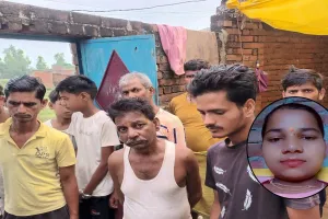 UP : बीमारी से थी परेशान, नहीं दिखा दूसरा रास्ता तो वर्षा ने चुनी मौत...गोली मारकर किया सुसाइड