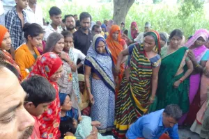 लखीमपुर खीरी : अधेड़ ने लगाई फांसी लगाकर की आत्महत्या