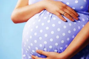 बरेली : प्रसव पीड़ा से कराह रही पत्नी को छोड़कर पति फरार