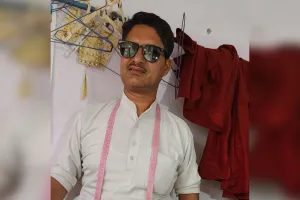 रामपुर : सड़क हादसे में बाइक सवार टेलर मास्टर की मौत