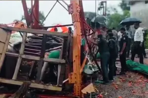 गुजरात के प्रसिद्ध तीर्थस्थल पावागढ़ में बड़ा हादसा:  रोपवे का तार टूटने से 6 लोगों की मौत, मौके पर राहत व बचाव कार्य जारी 