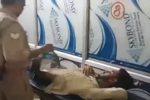 Ayodhya: प्रेमी ही निकला किशोरी का कातिल... डिमांड से था परेशना, पुलिस ने किया एनकाउंटर  