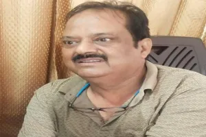 गोंडा: जमीन पैमाइश के नाम पर किसान से 10 हजार की रिश्वत लेते राजस्व निरीक्षक गिरफ्तार