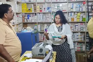 आगरा से बरामद नकली अलेग्रा दवा बाराबंकी में भी मिली, दवा मंडी में औषधि निरीक्षक ने की कार्रवाई