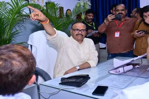 पलटवार :  EC को लेकर राहुल गांधी के गंभीर आरोपों पर ब्रजेश पाठक का तीखा जवाब, कहा- सत्ता की भूख उन्हें सोने नहीं दे रही