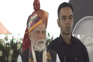 PM Modi Rajasthan Visit : पीएम मोदी ने राजस्थान को दशहरा से पहले दिया बड़ा तोहफा, दो वंदे भारत समेत ट्रेनों को हरी झंडी दिखाकर किया रवाना 