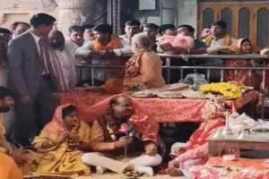 मथुरा: बरसाना पहुंचे लोकसभा अध्यक्ष ओम बिरला, राधारानी के किए दर्शन 