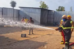 बिजनौर में बड़ा हादसा : पटाखा फैक्ट्री में विस्फोट, तीन श्रमिक घायल 