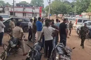 Jharkhand Encounter: पलामू में माओवादियों के साथ मुठभेड़ में दो सुरक्षाकर्मी शहीद, एक गंभीर