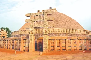 शब्द रंग : रुपया बताता नीचे संसार ऊपर मोक्ष 